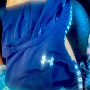 Size small under armor wrk out tank
